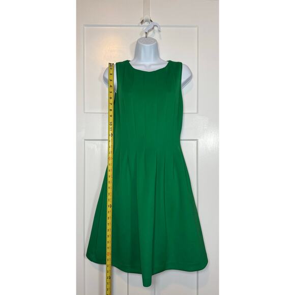 Vince Camuto Fit and Flare Dress Pleated Green Sleeveless Size 6 - Picture 3 of 11